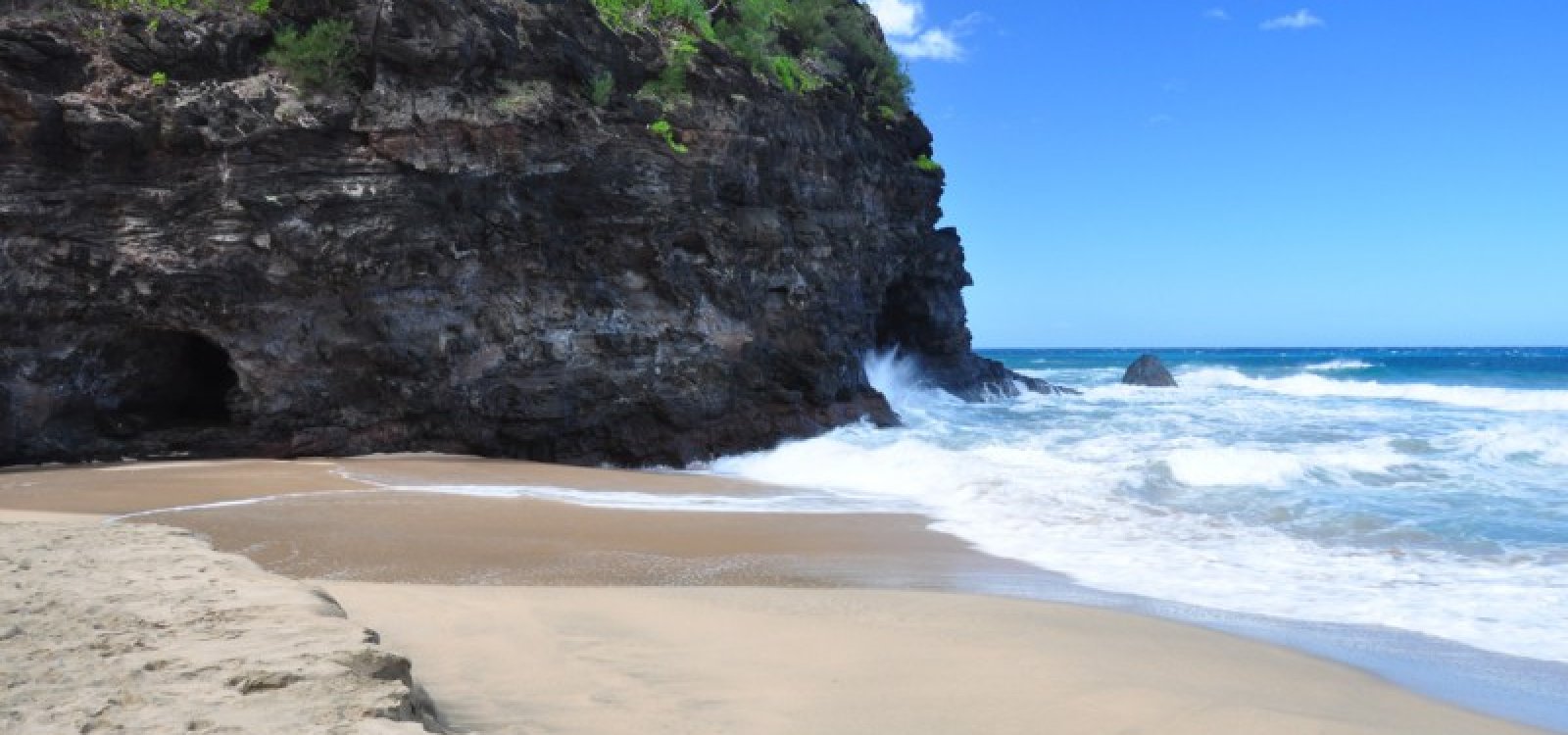 Hanakapiai Beach Kauai Hawaii